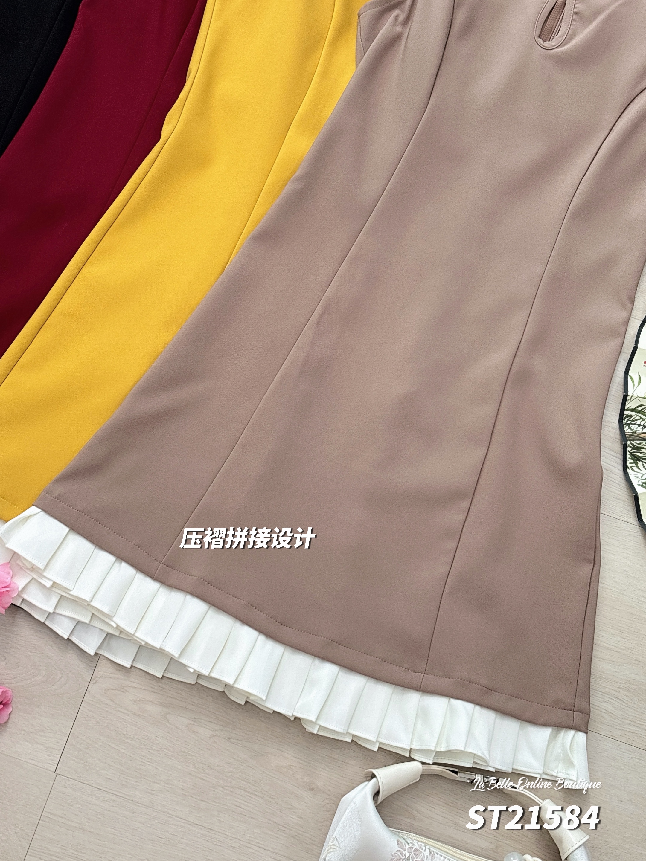 高级感撞色拼接压褶设计旗袍 (ST21584)