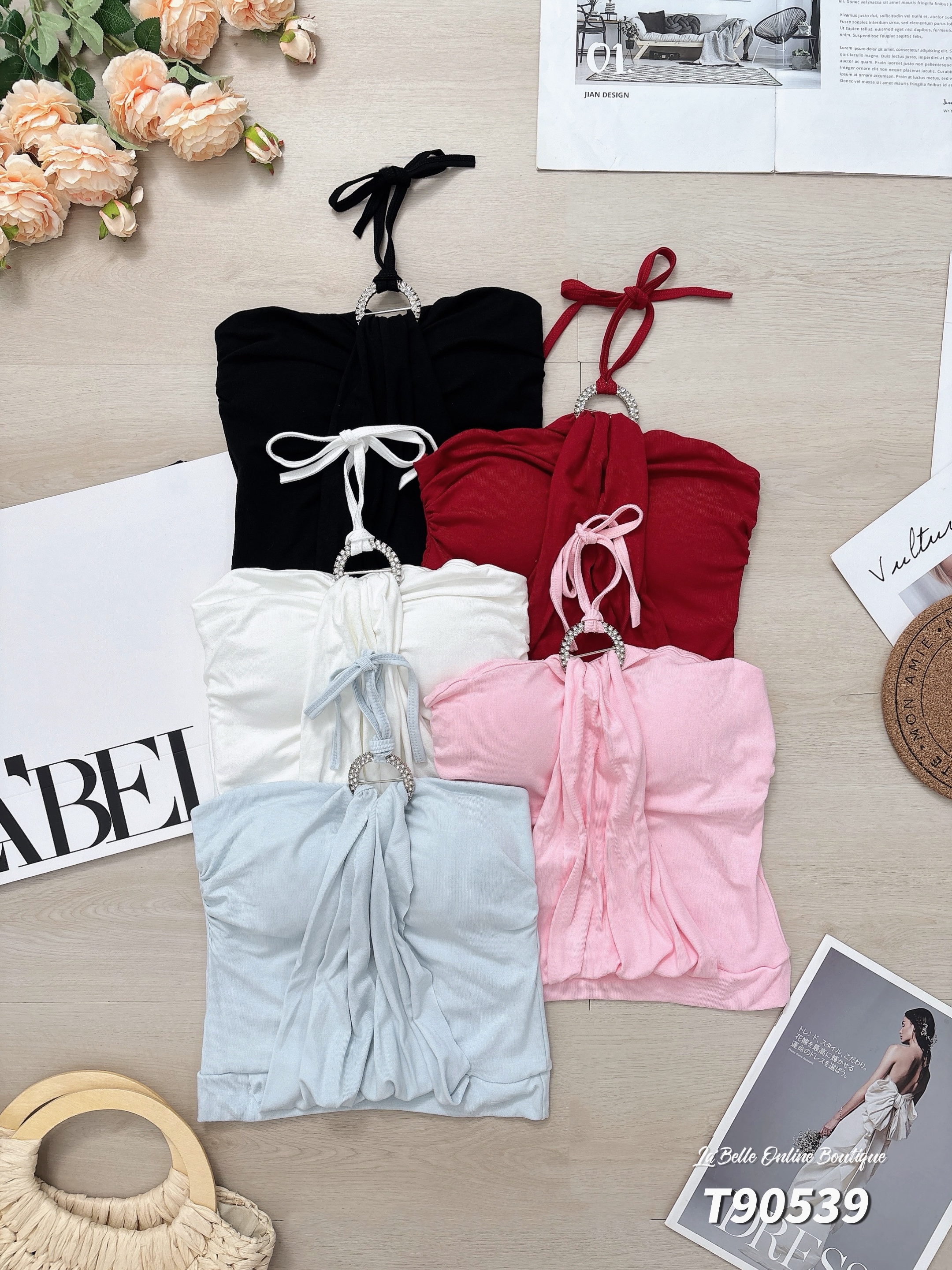 性感修身褶皱设计抹胸挂脖上衣 (T90539)