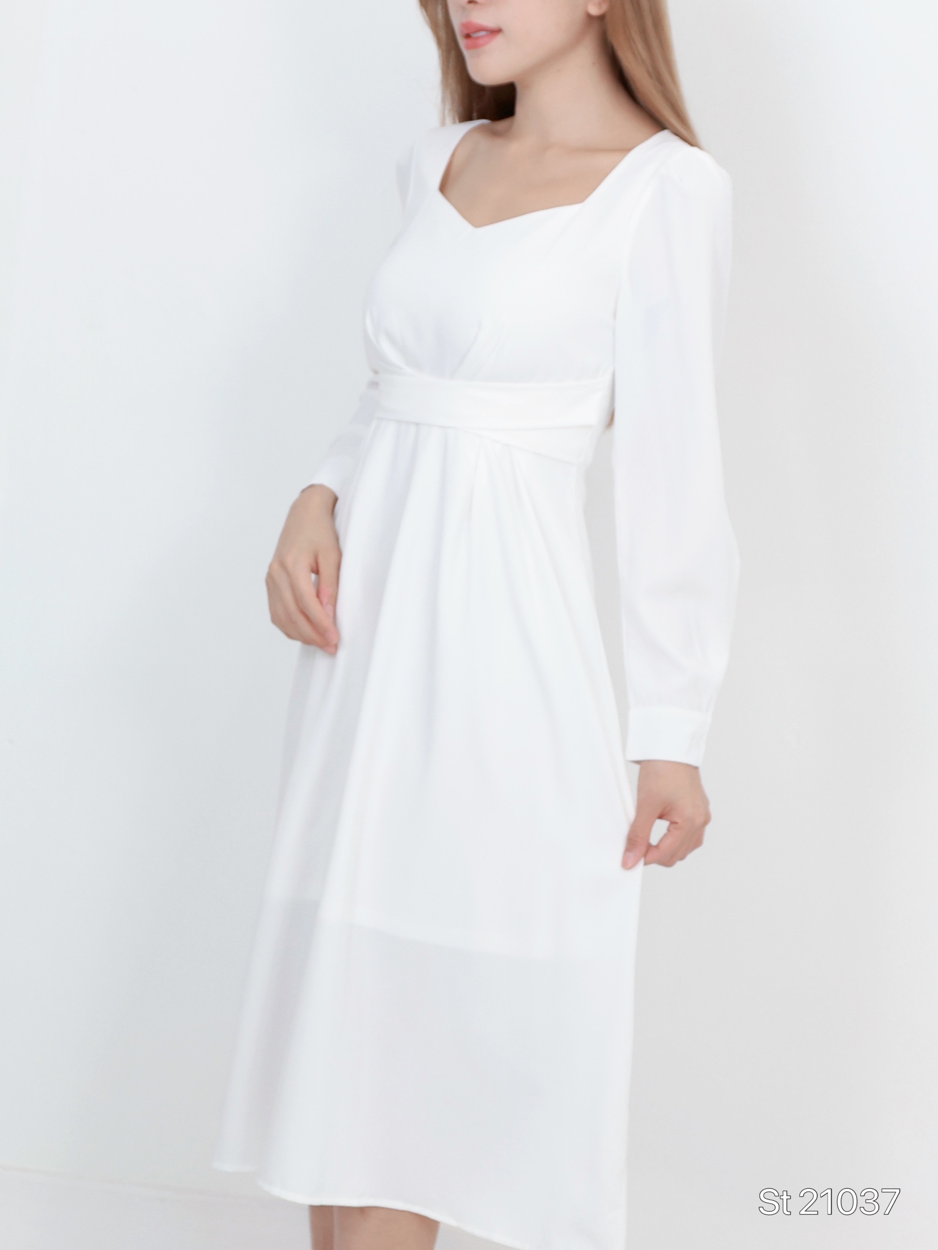 精致方领长袖连身裙 (ST21037)- 特价 -La'Belle Fashion Boutique Sdn Bhd