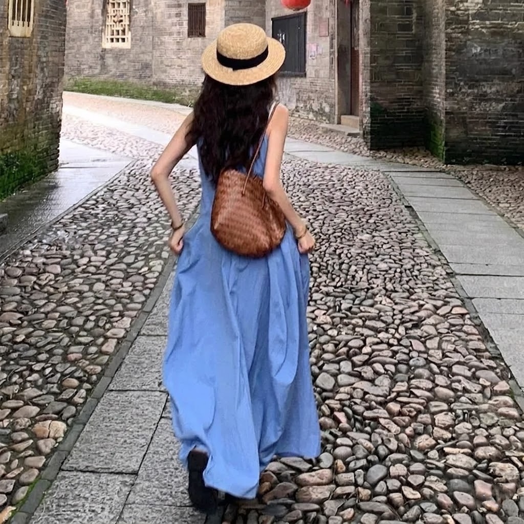 海邊度假法式氣質超好看藍色長裙無袖洋裝