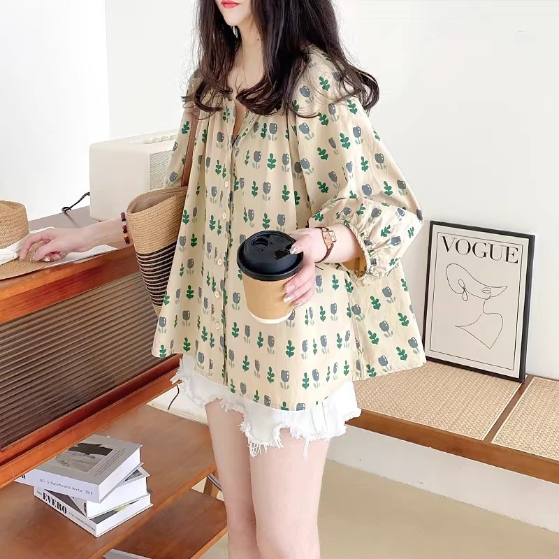 法式甜美v領燈籠袖碎花七分袖印花襯衫