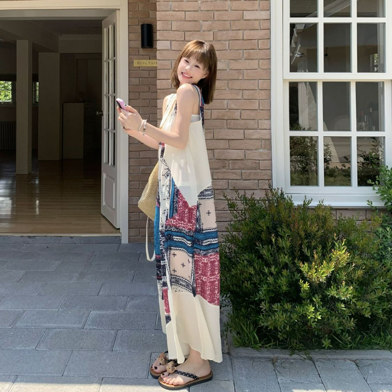 海島風休閒闊腿連體褲女夏復古印花背帶褲氣質V領無袖背心連衣褲