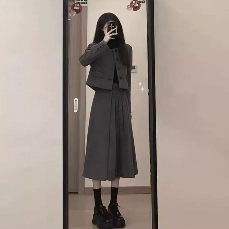 【整套】毛呢氣質短款外套+百褶半身裙兩件套