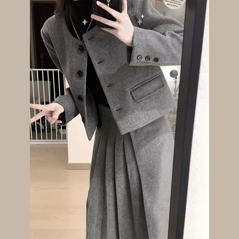【整套】毛呢氣質短款外套+百褶半身裙兩件套