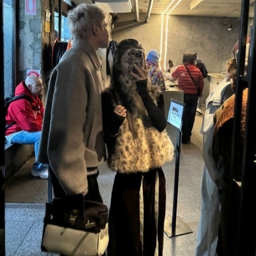 雙面穿時髦俏皮漸變雪奶豹皮草馬甲外套