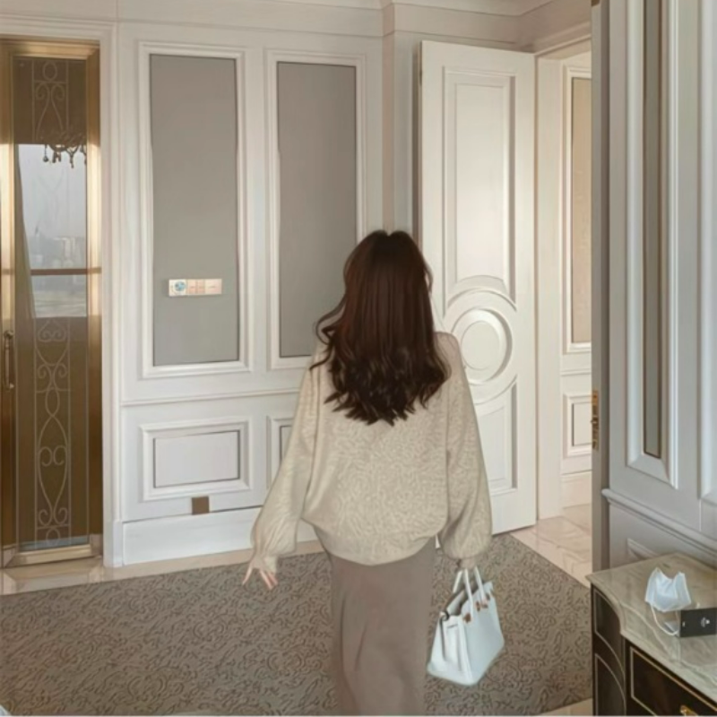 高級感V領慵懶風顯瘦鬆針織衫打底毛衣