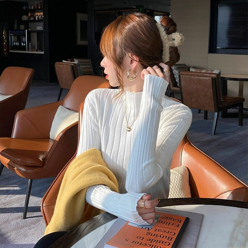 木耳邊半高領內搭毛衣短版修身針織打底衫