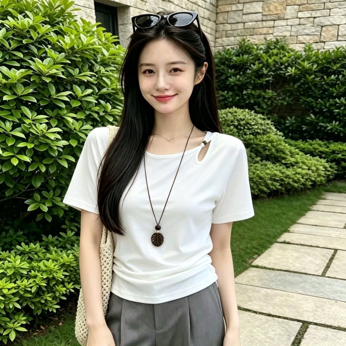 設計感串珠露肩顯瘦收腰褶皺短袖T恤