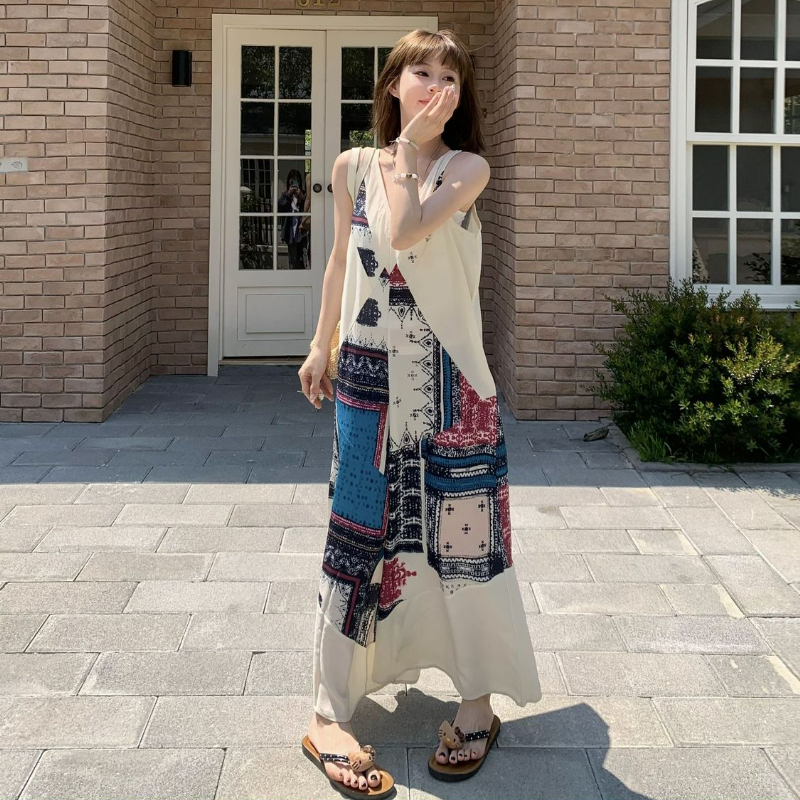 海島風休閒闊腿連體褲女夏復古印花背帶褲氣質V領無袖背心連衣褲