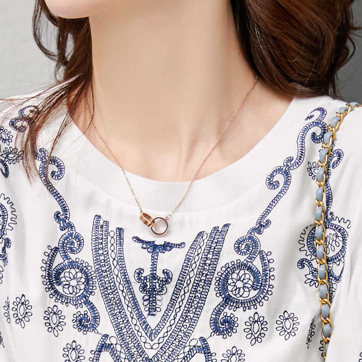 刺繡文藝復古時尚潮流百搭襯衫