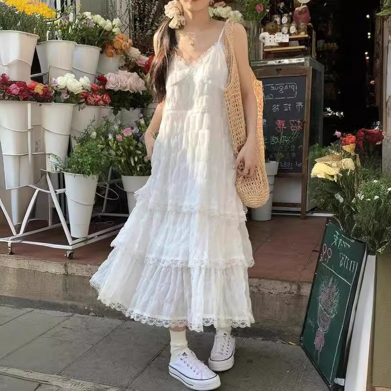 甜美減齡法式吊帶度假風寬鬆蛋糕裙洋裝