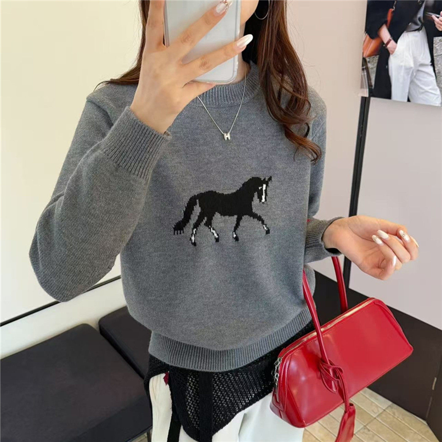 【限定款】卡通小馬提花減齡圓領百搭打底針織衫