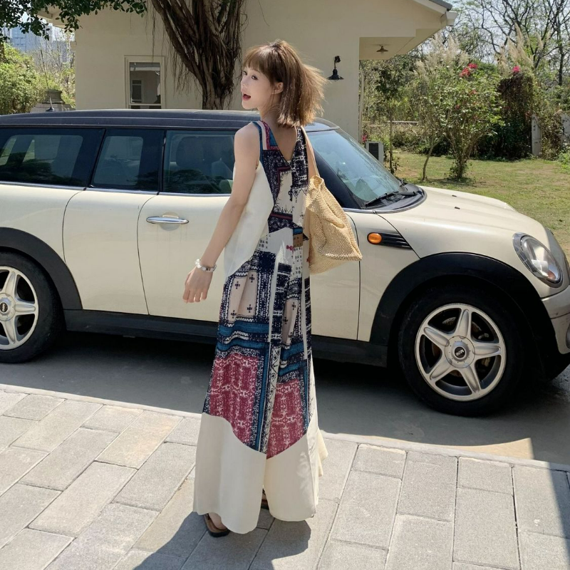 海島風休閒闊腿連體褲女夏復古印花背帶褲氣質V領無袖背心連衣褲