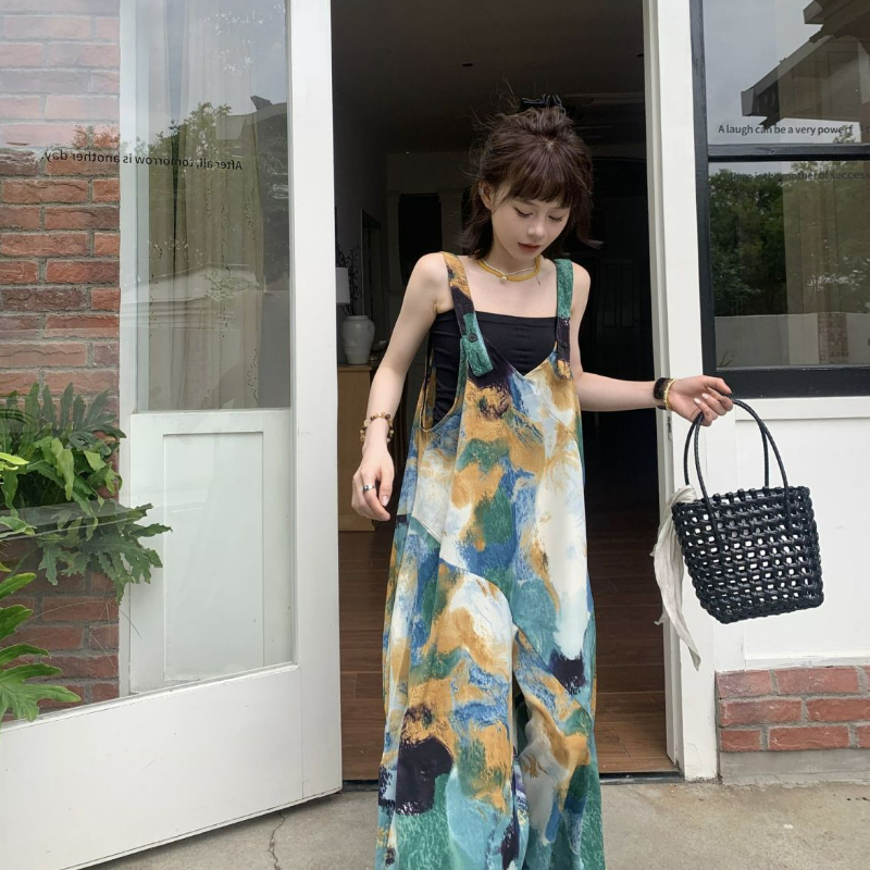 清涼顯白海島藍V領寬鬆休閒闊腿背帶連體褲