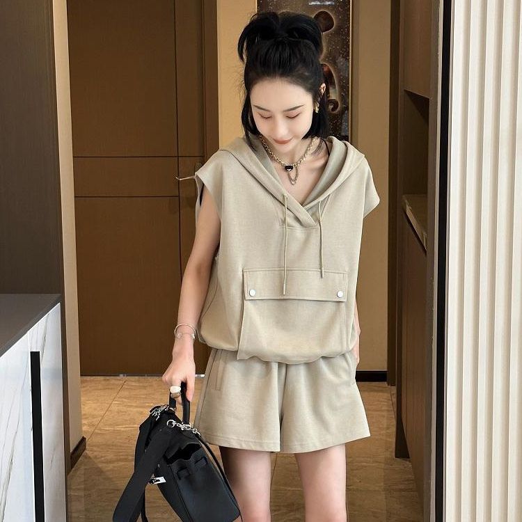 【整套】時尚休閒帶帽衛衣短褲顯瘦百搭兩件套裝