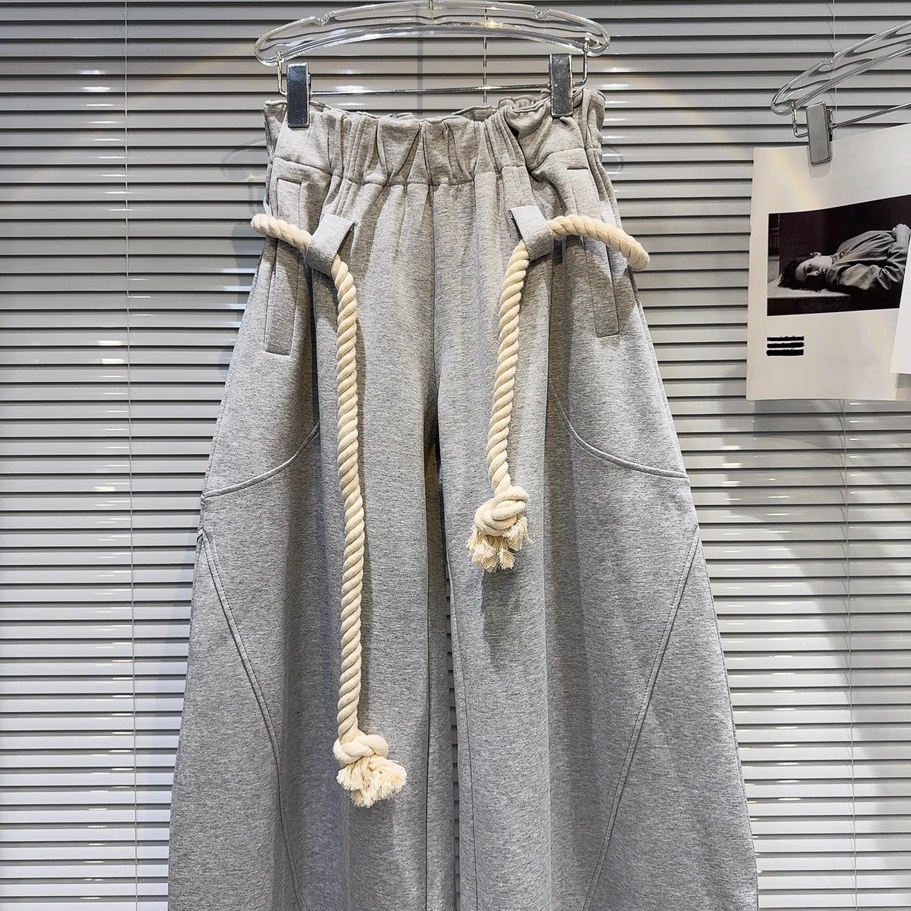 新款個性編織麻繩腰帶寬鬆闊腿燈籠褲