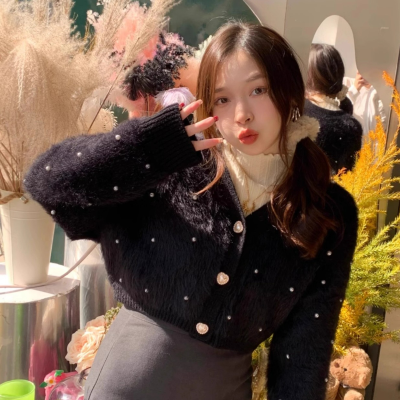 精緻木耳邊半高領修身內搭軟糯針織打底衫