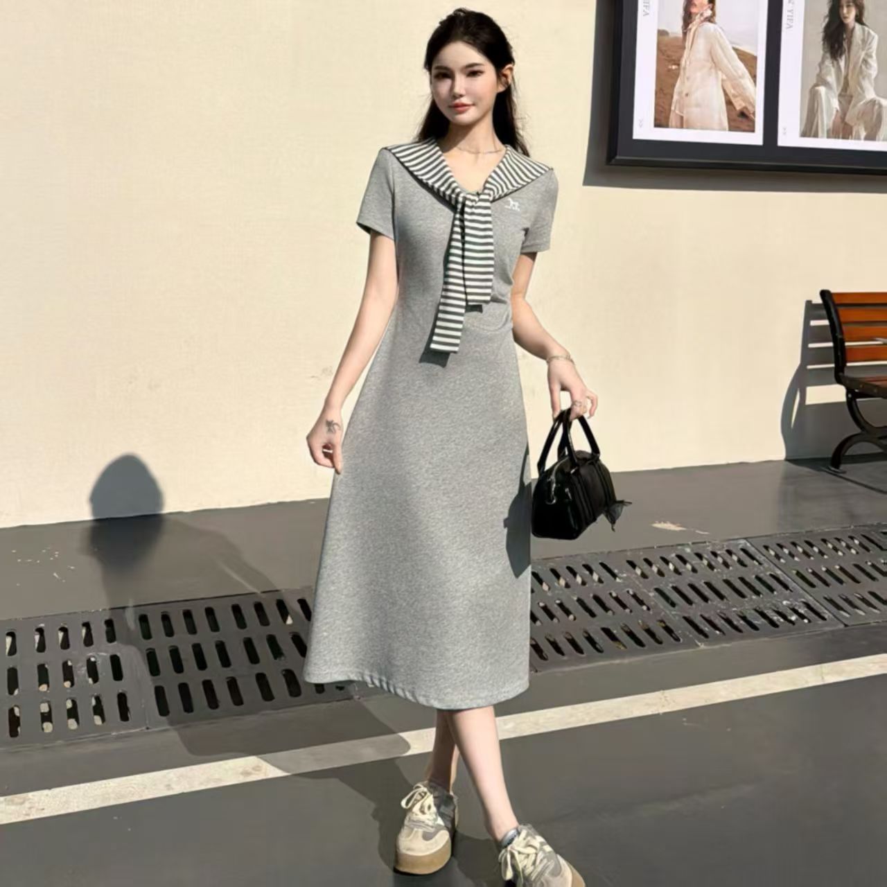 假兩件披肩條紋領口收腰顯瘦減齡洋裝