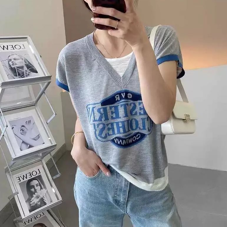 時尚假兩件薄款小飛袖正肩冰絲針織短袖