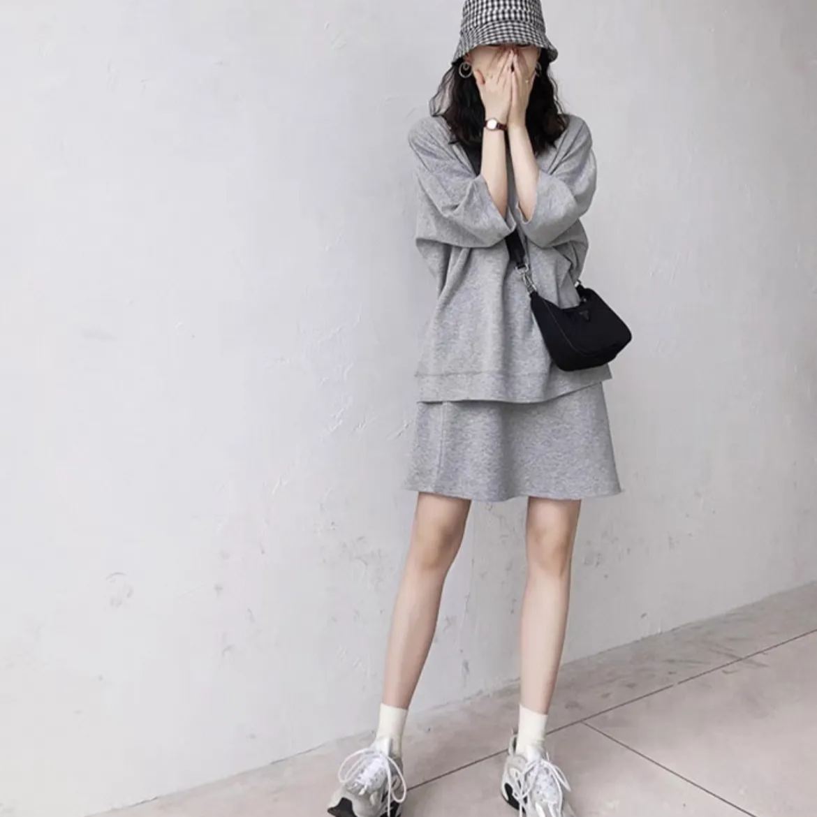 【整套】休閒時尚運動五分袖上衣+短褲兩件套裝