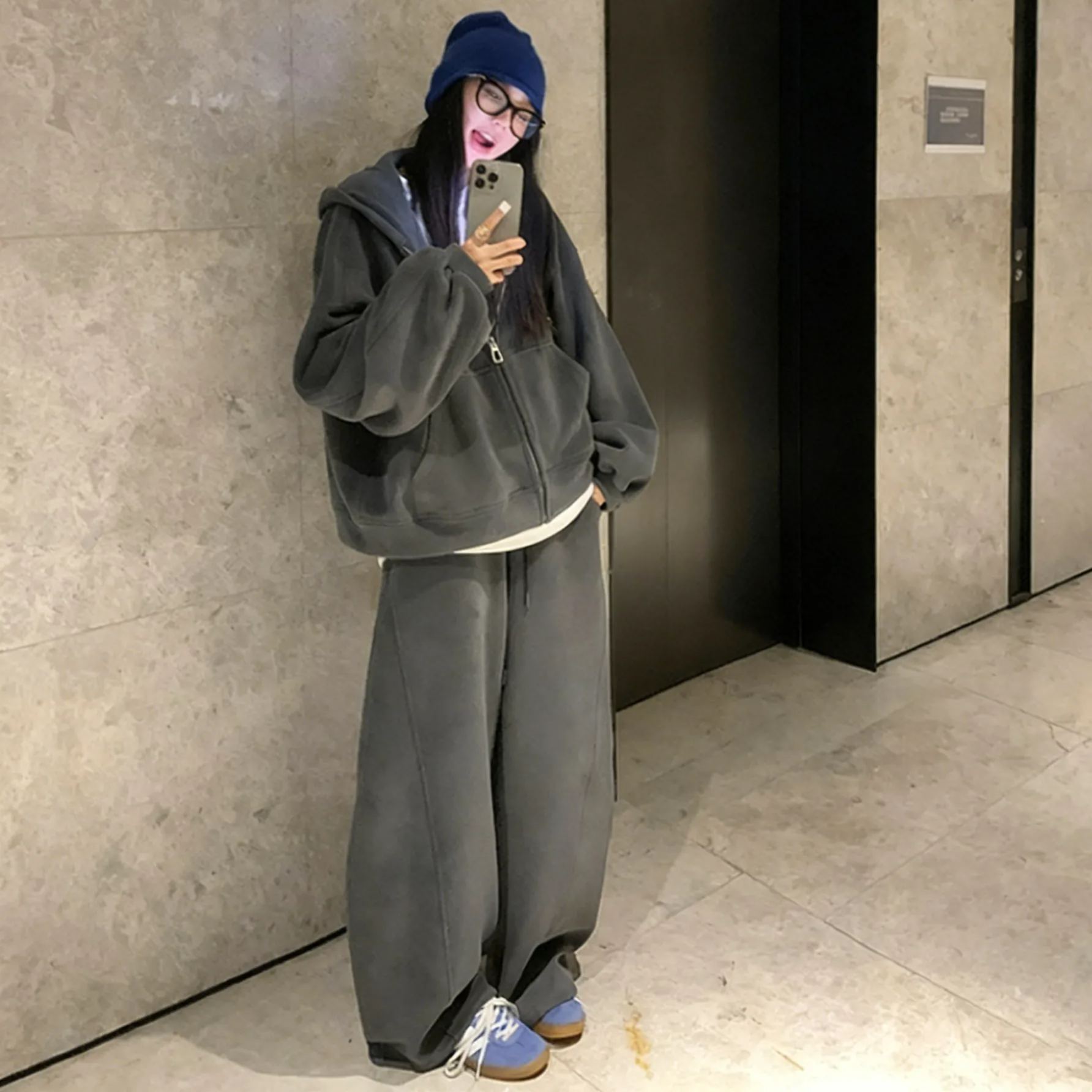 【整套】洋氣時髦大碼顯瘦連帽T+運動休閒闊腿褲兩件套