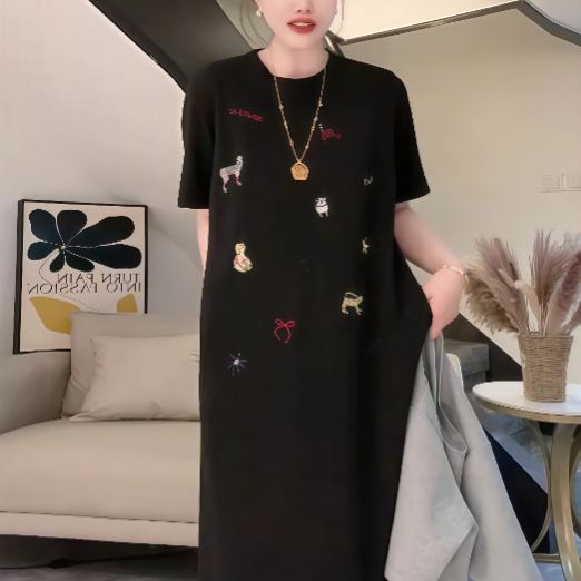 圓領寬鬆慵懶風休閒百搭刺繡長版洋裝