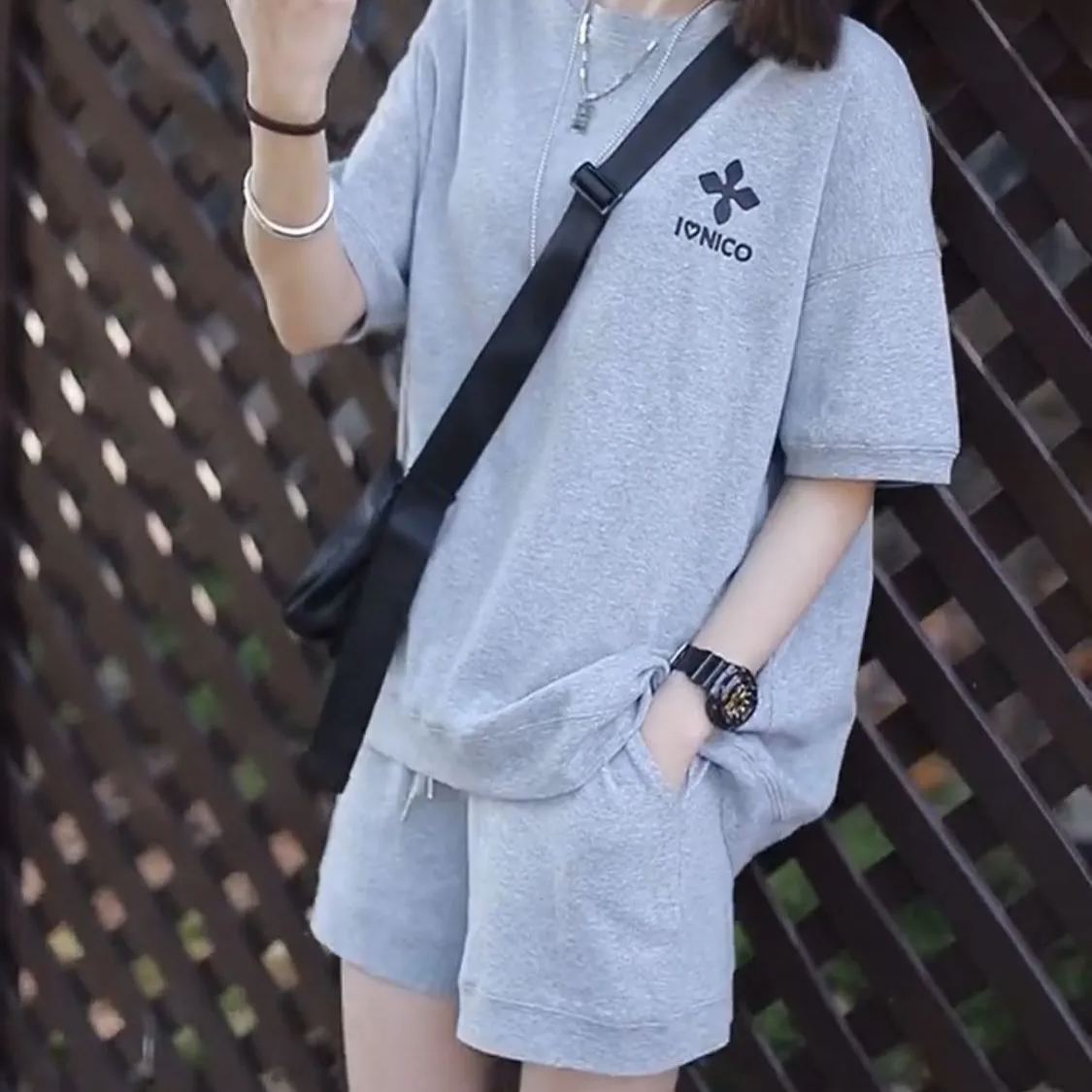 【整套】時尚運動休閒寬鬆韓版短袖短褲兩件套裝