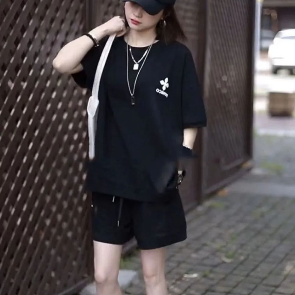 【整套】時尚運動休閒寬鬆韓版短袖短褲兩件套裝