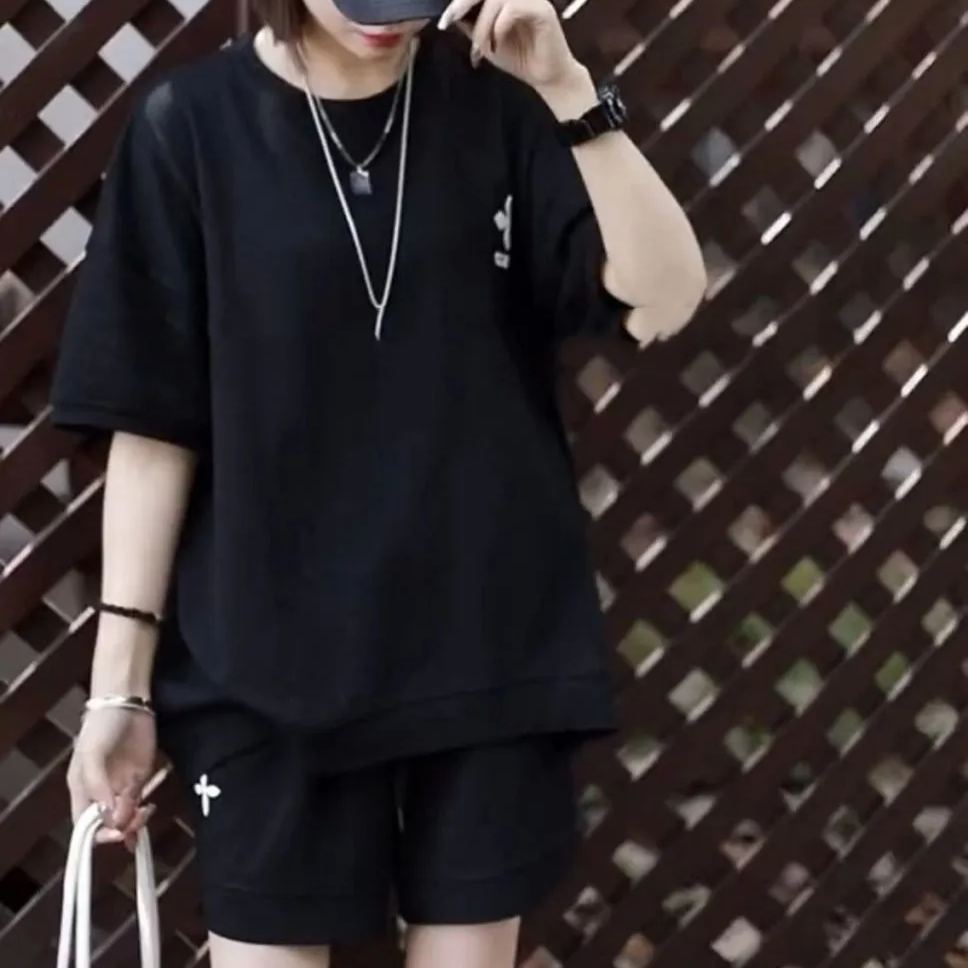 【整套】時尚運動休閒寬鬆韓版短袖短褲兩件套裝