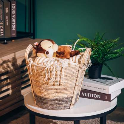 ecoHOUZE Corn Husk Basket with Handle