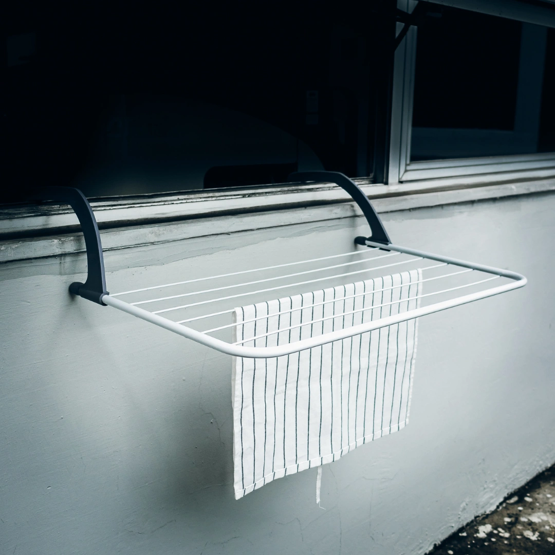HOUZE - Wall Hanging Radiator Drying Airer (Medium | Large)