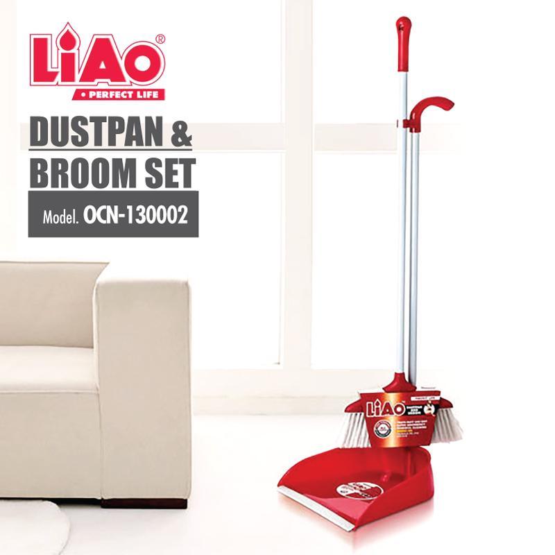 LIAO Dustpan & Broom Set - HOUZE - The Homeware Superstore