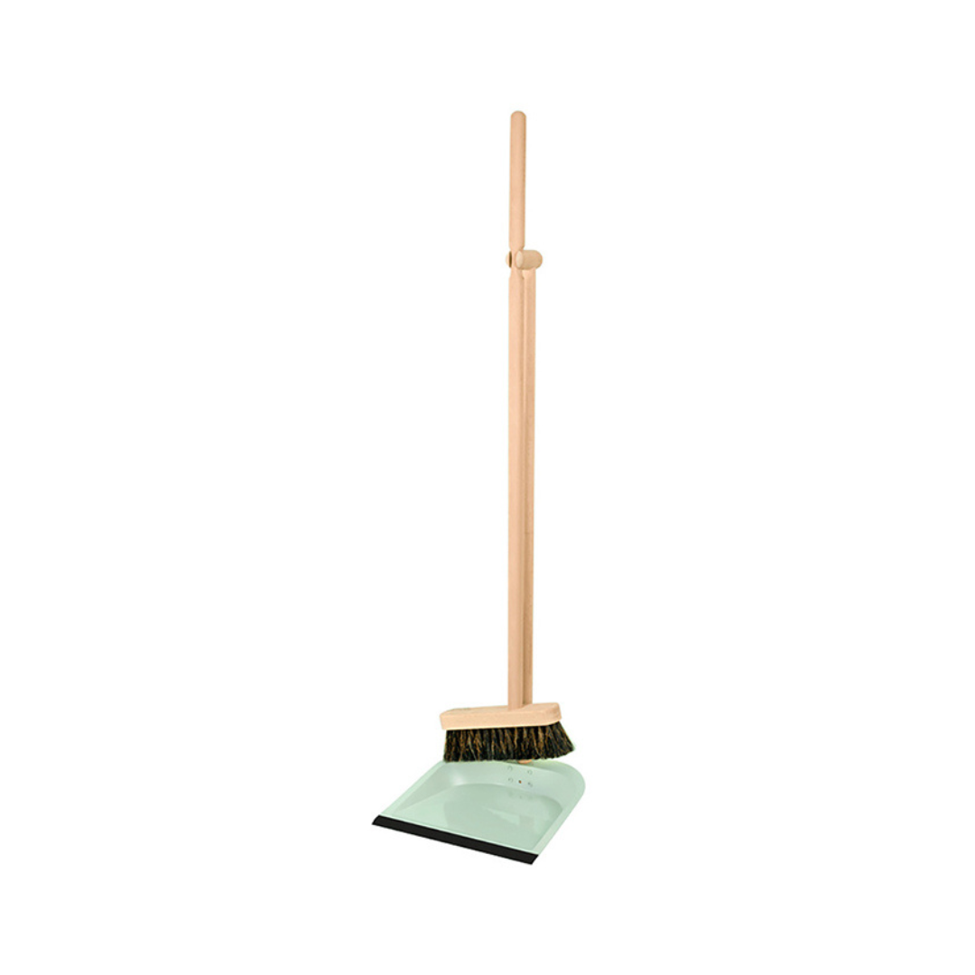 ecoHOUZE Wood and Metal Broom & Dustpan Set - Green