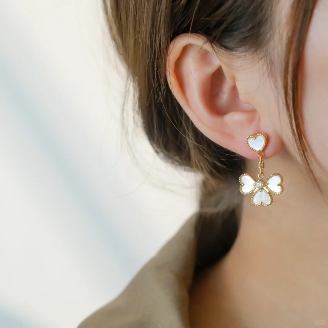 【ヴァンクリーフ】ピアス 0905-3-3