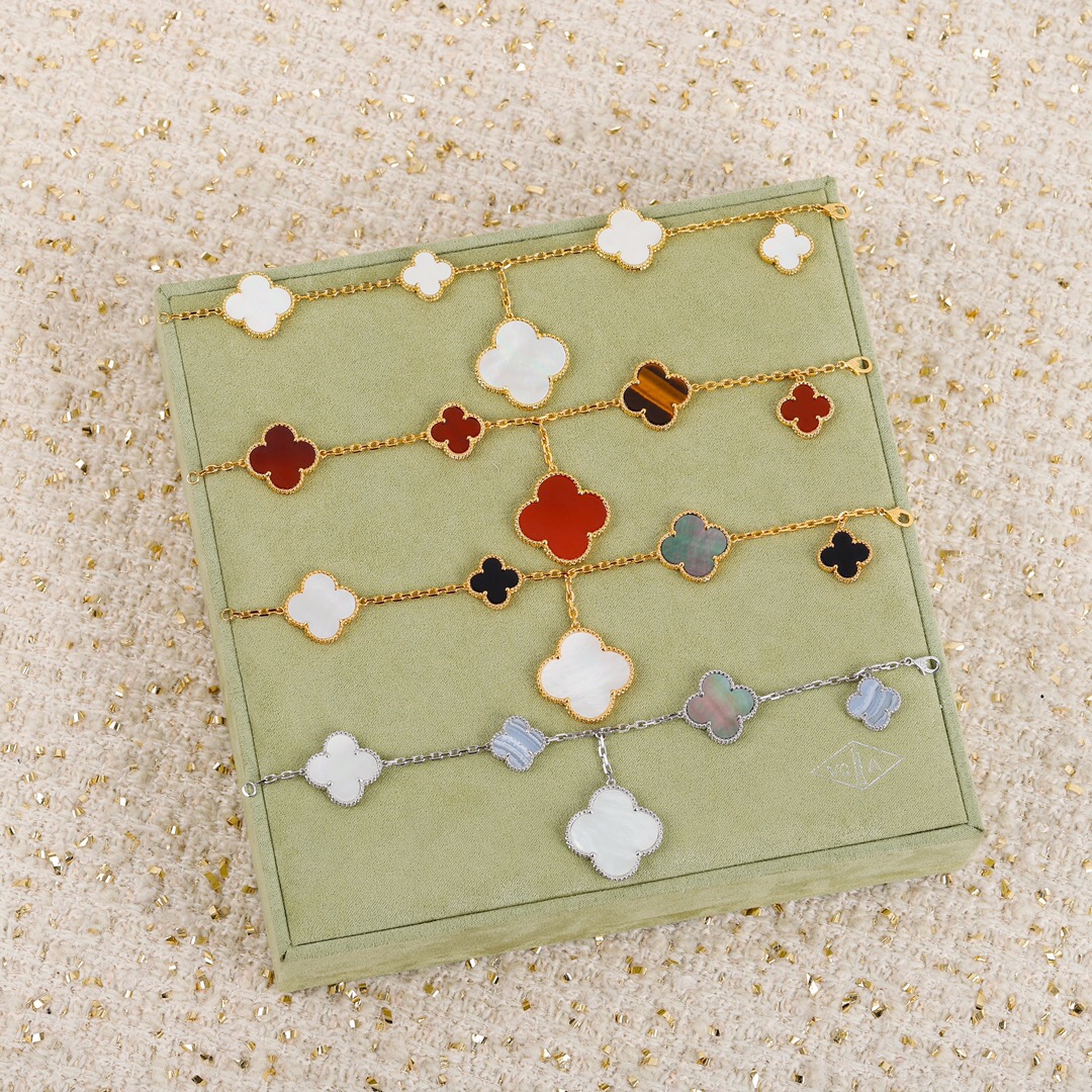 【ヴァンクリーフ】ブレスレット 0915-2-4