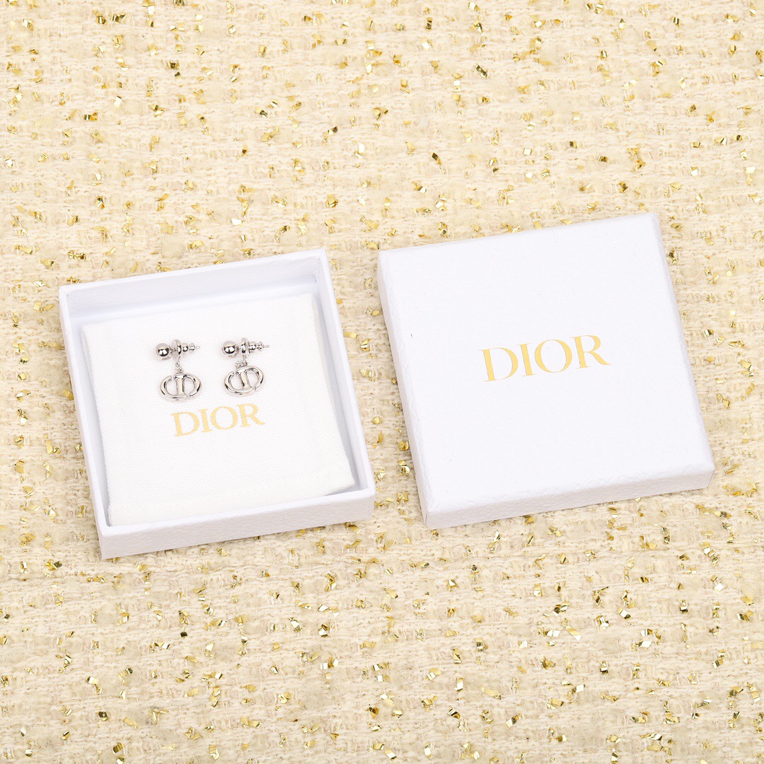 【ディオール】ピアス 0121-1-2