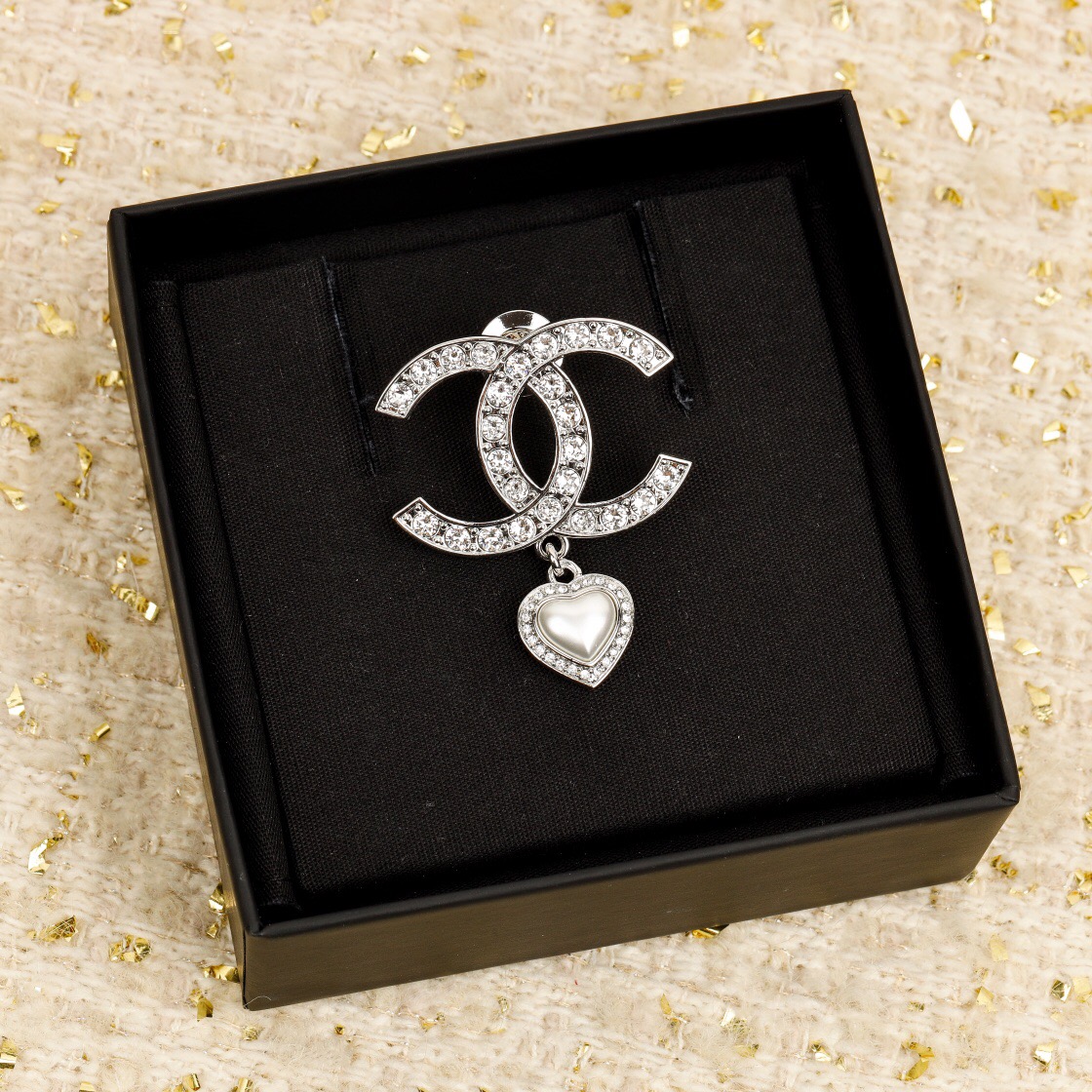 【シャネル】ブローチ・コサージュ 0221-2-2