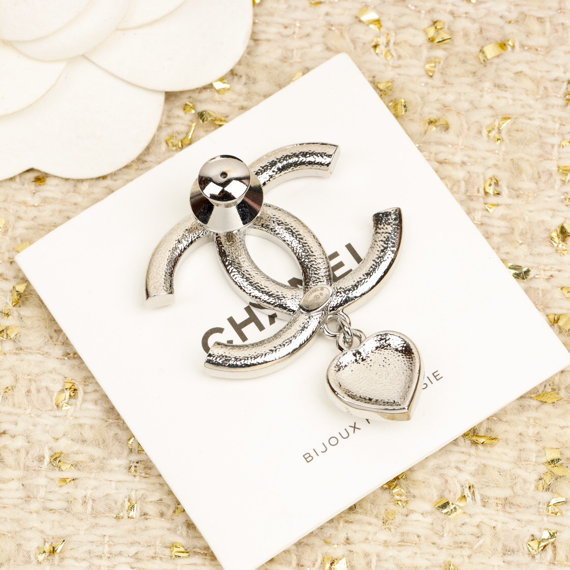 【シャネル】ブローチ・コサージュ 0221-2-2