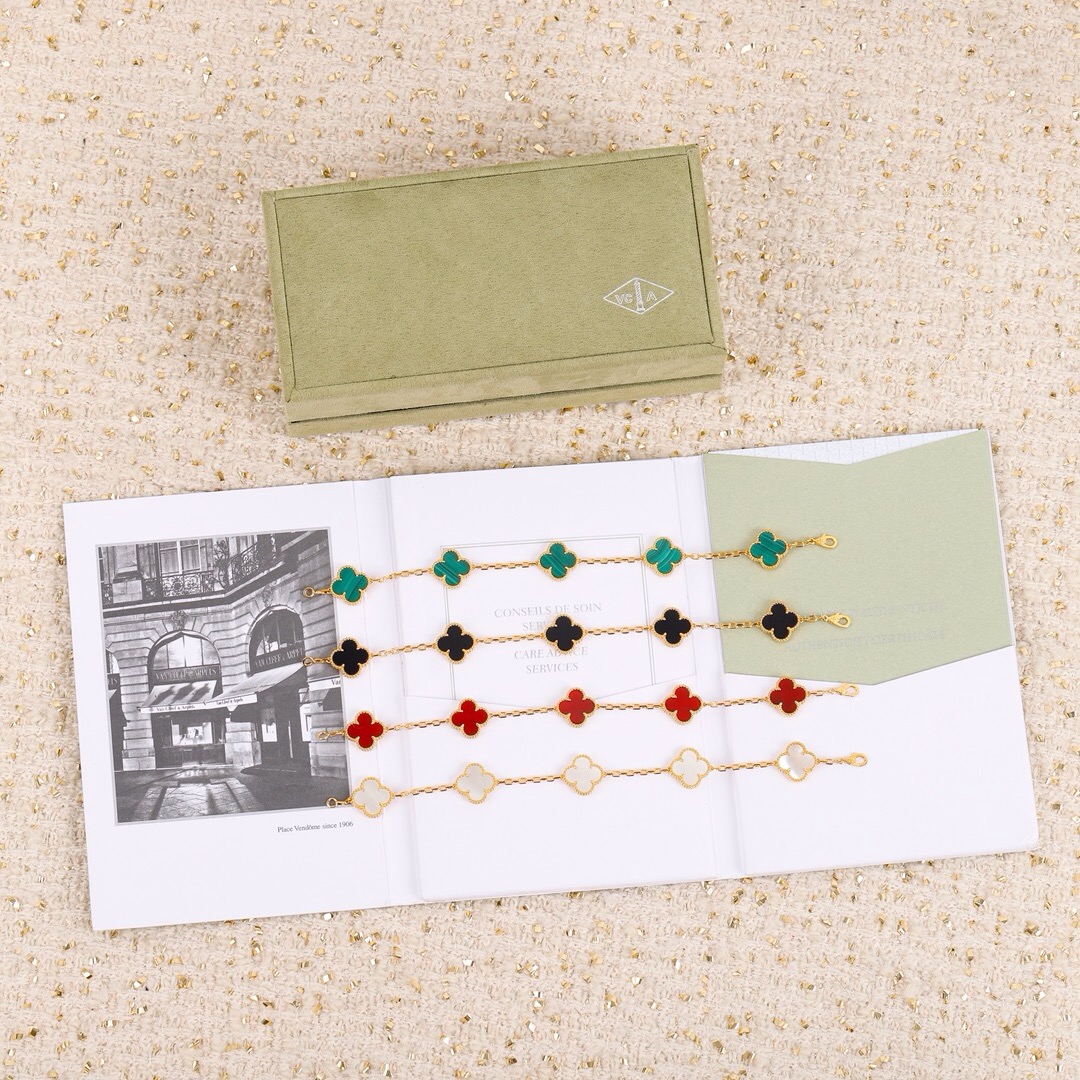 【ヴァンクリーフ】ブレスレット 0320-1-4