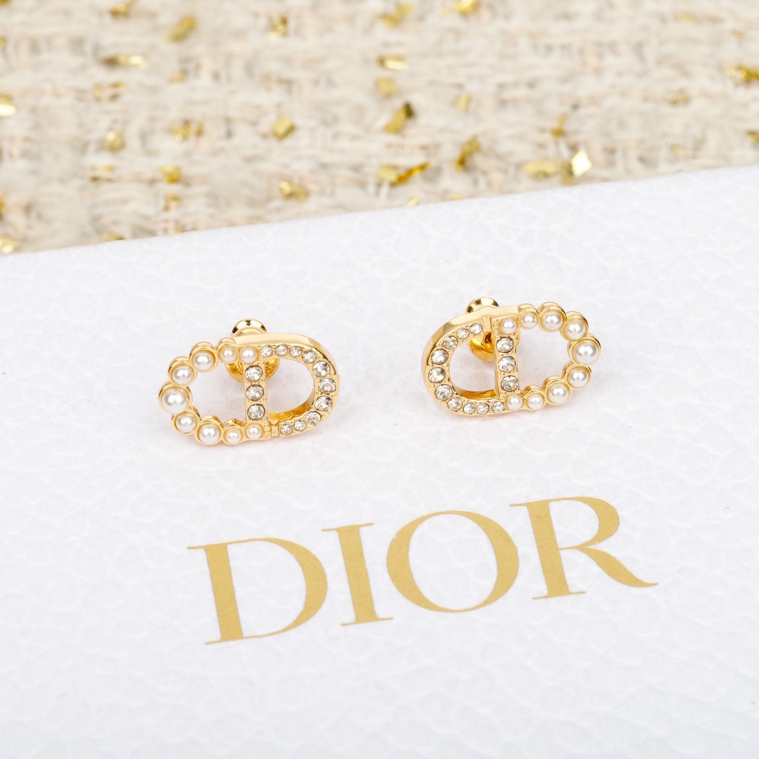 【ディオール】ピアス 26126-10