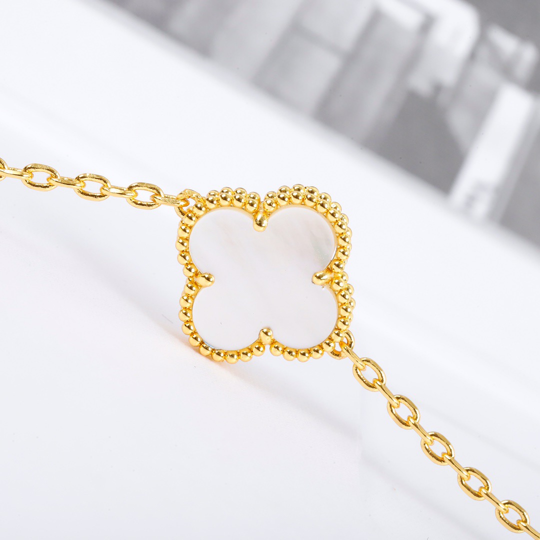 【ヴァンクリーフ】ネックレス・ペンダント 260319-1