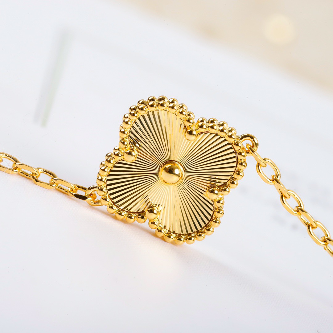 【ヴァンクリーフ】ネックレス・ペンダント 260318-3