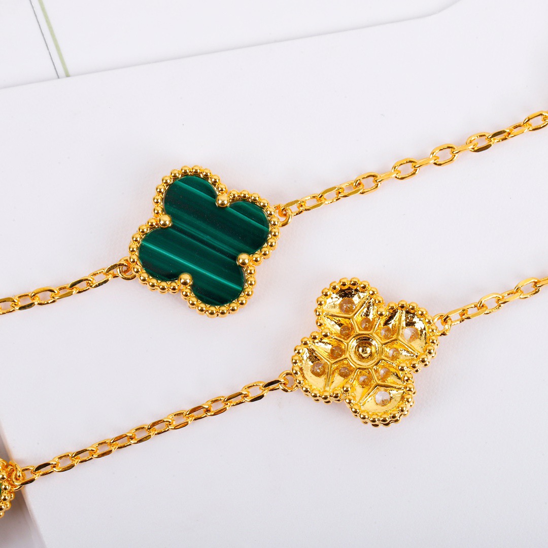 【ヴァンクリーフ】ネックレス・ペンダント 260318-4