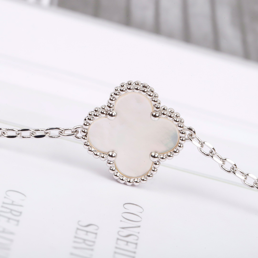 【ヴァンクリーフ】ネックレス・ペンダント 260318-2