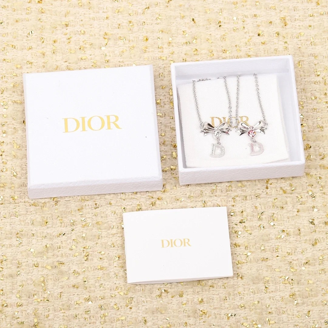 【ディオール】ネックレス・ペンダント 26126-1