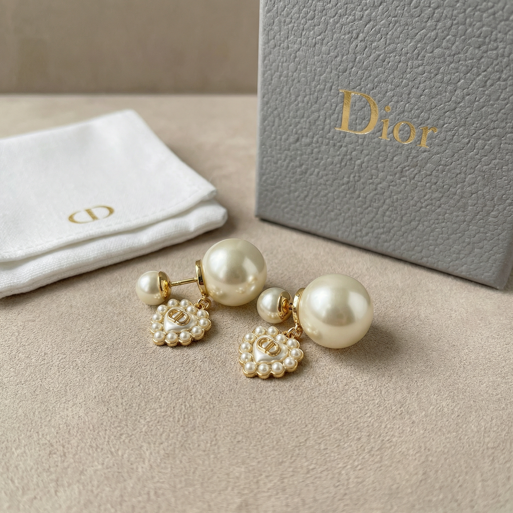 【ディオール】ピアス 0130-1-1