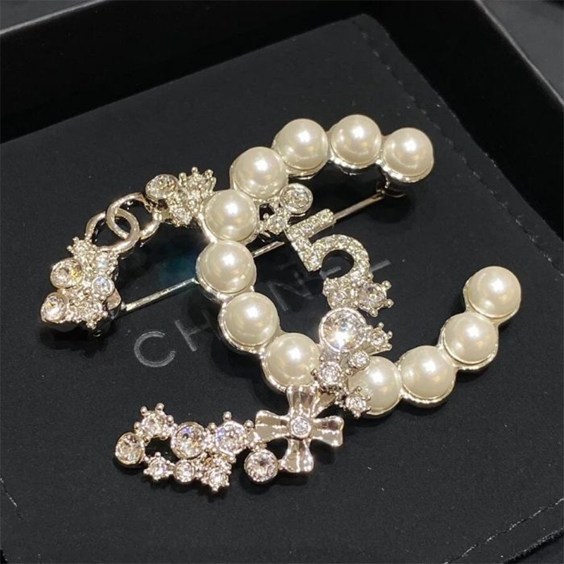 【シャネル】ブローチ・コサージュ 1021-1-4