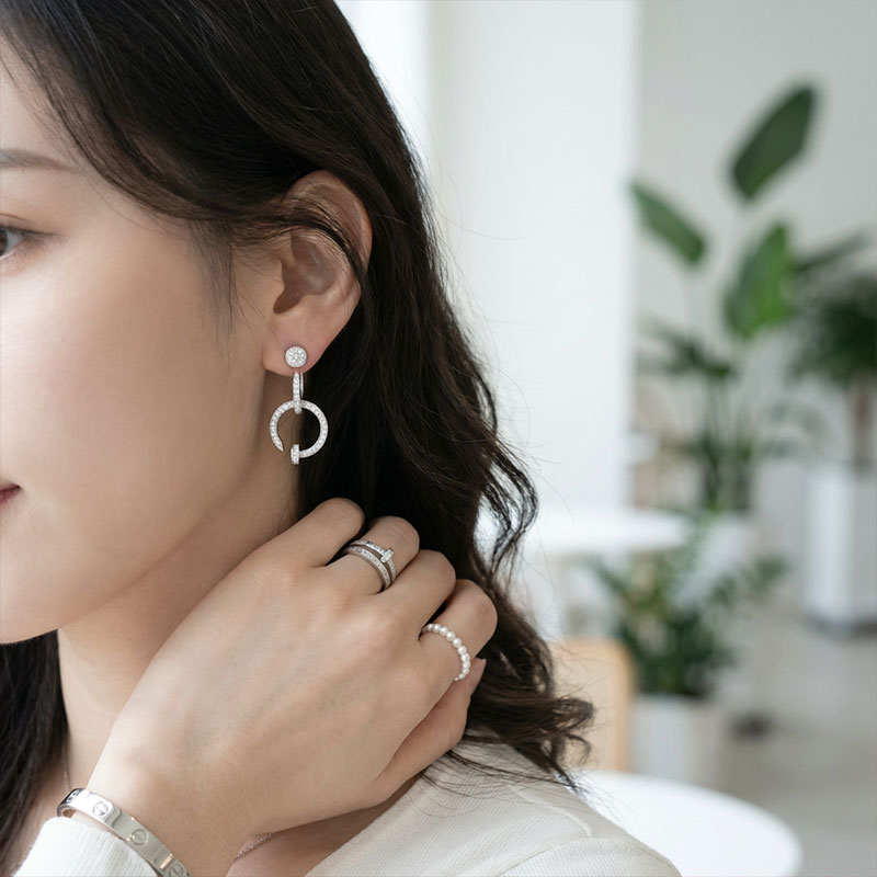 【カルティエ】ピアス  260508-12