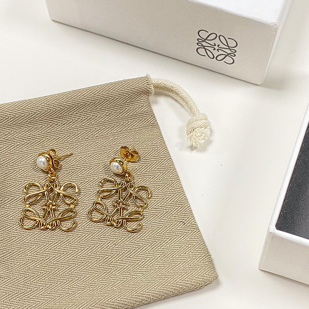 【ロエベ】ピアス 0804-3-8