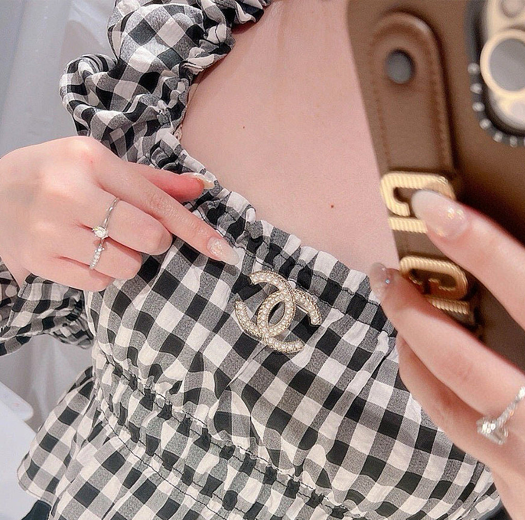 【シャネル】ブローチ・コサージュ0830-1-13-1